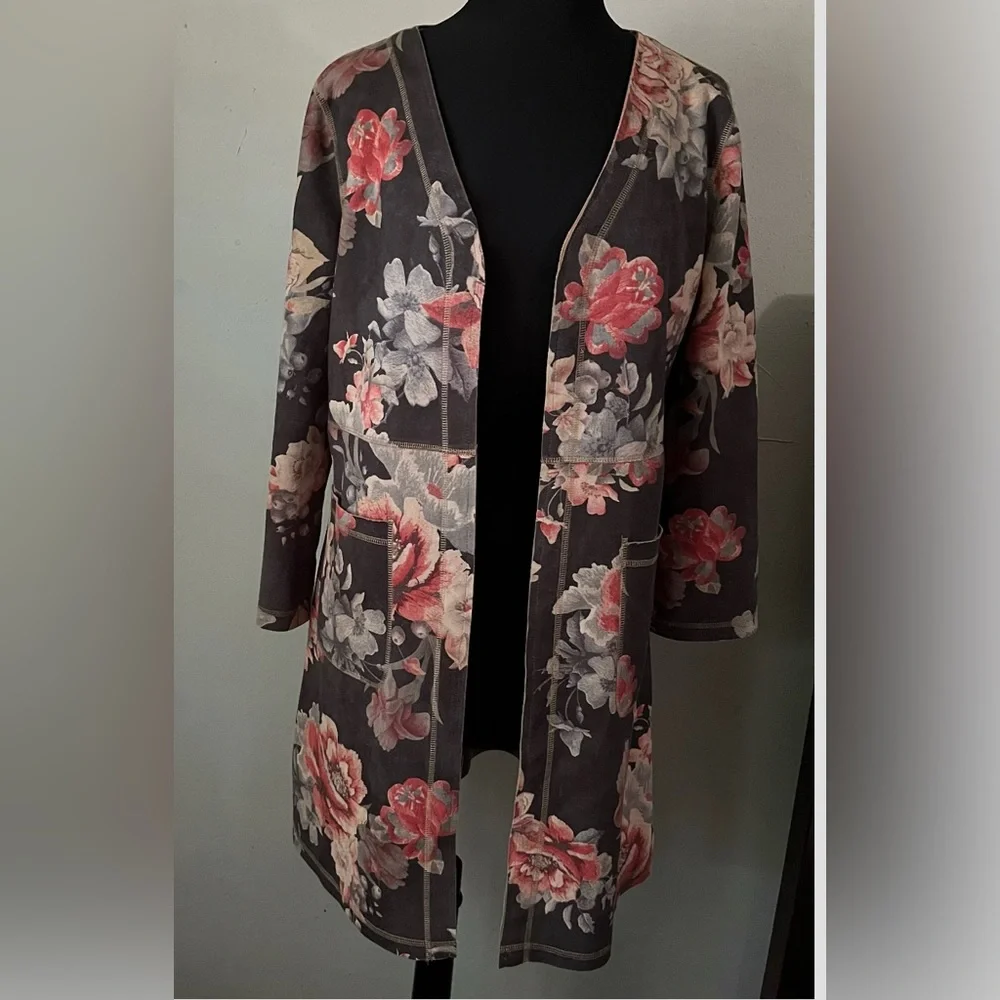 Anthropologie Solitaire Brown Suede Large Floral
Open Front Kimono Jacket - Picture 3 of 13